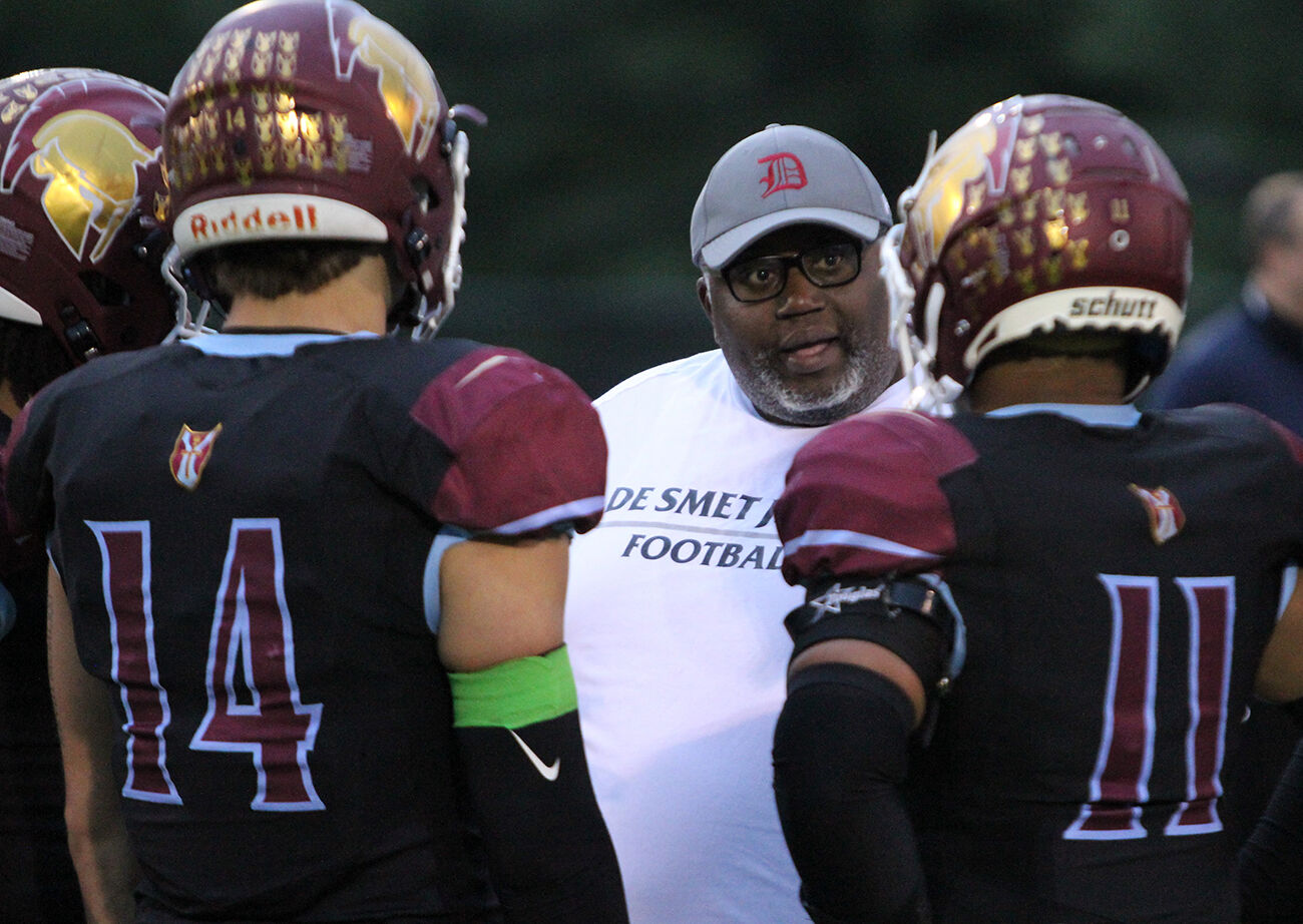 De Smet vs. SLUH football
